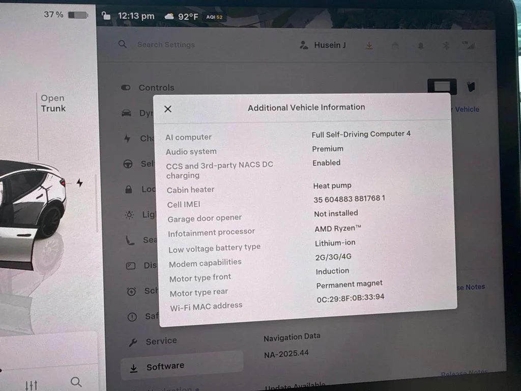 Used 2024  Tesla Performance image 5