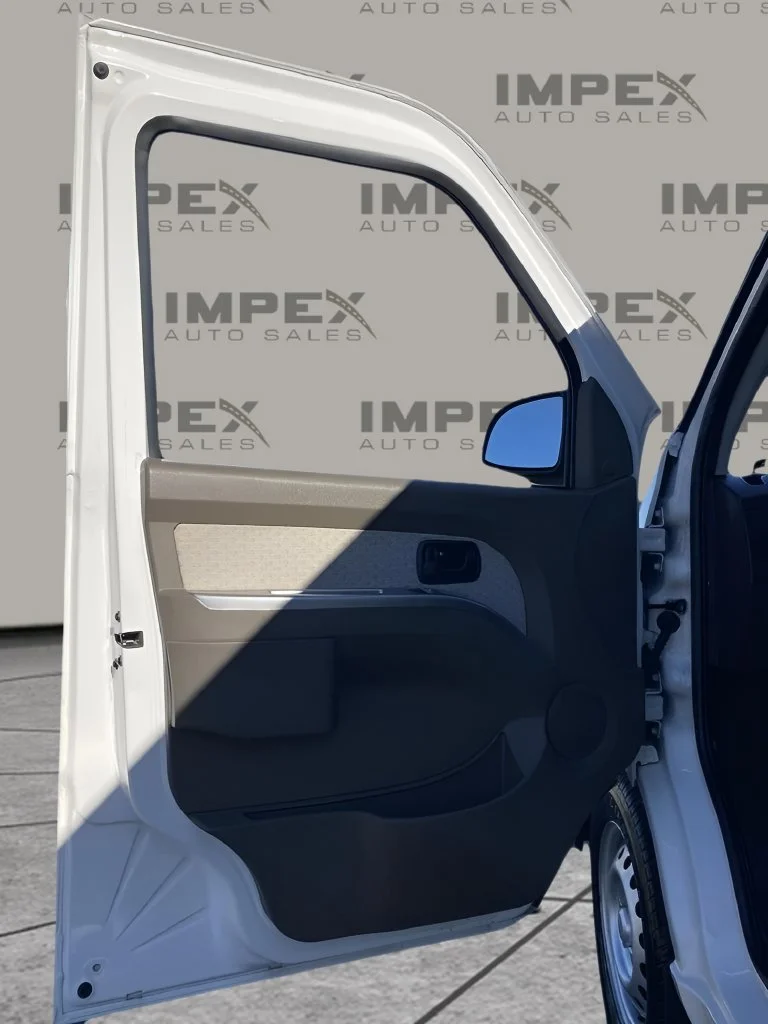 Used 2024  MULLEN  image 12