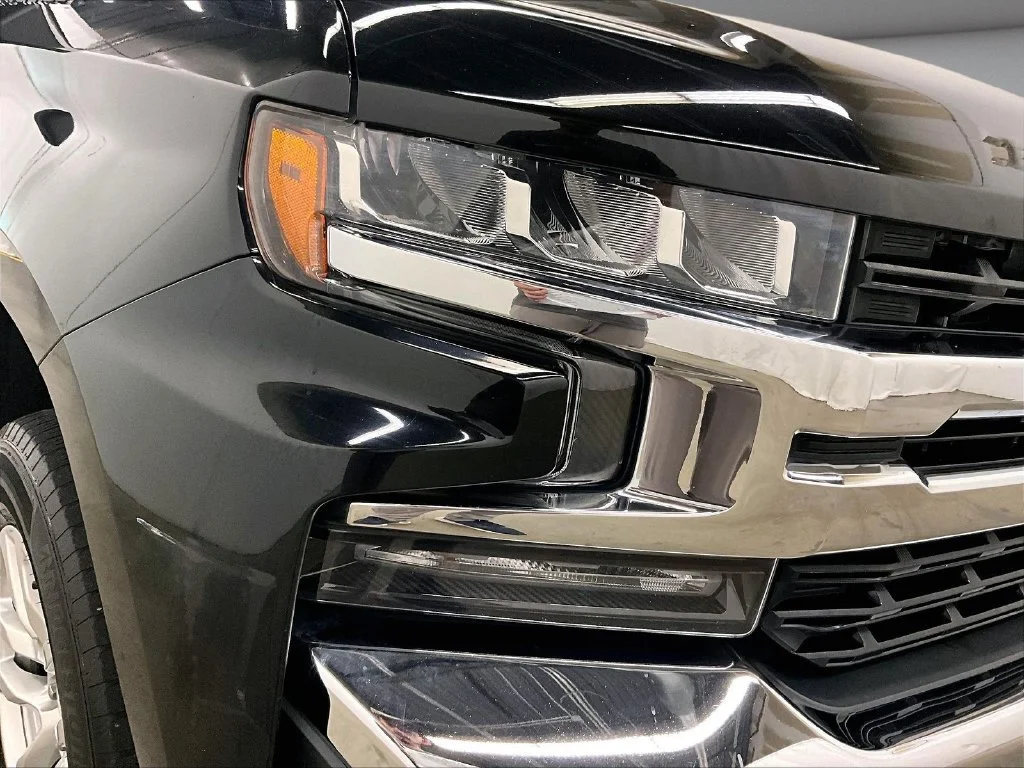 Used 2019 Black Chevrolet LT image 31