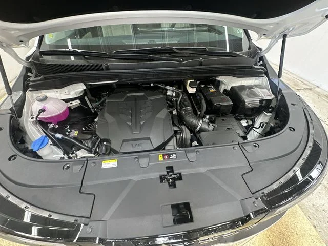 New 2026 Snow White Pearl Kia SX image 19