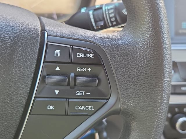 Used 2016 Shale Gray Metallic Hyundai 2.4L SE image 14