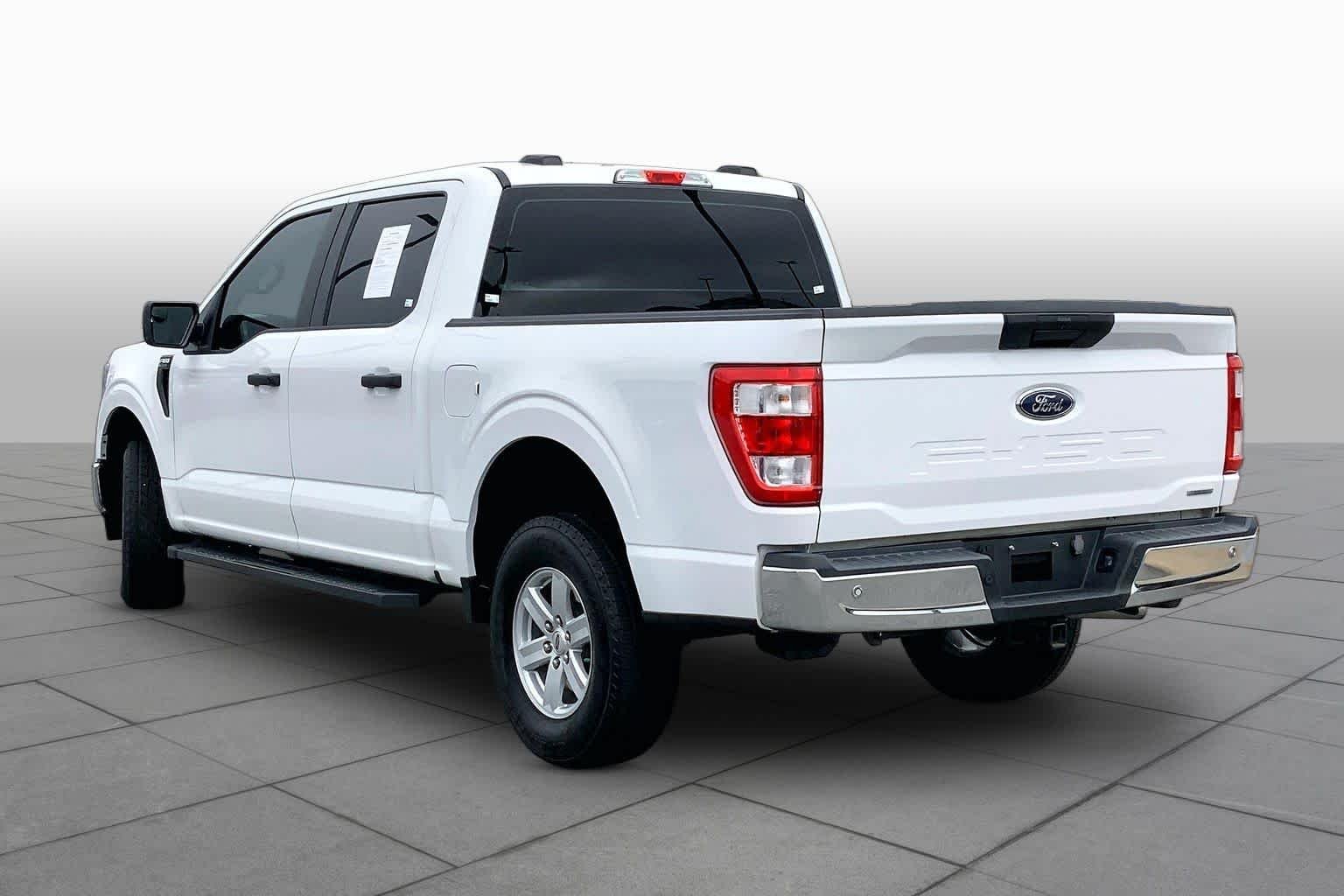 Used 2023 Oxford White Ford XL image 33