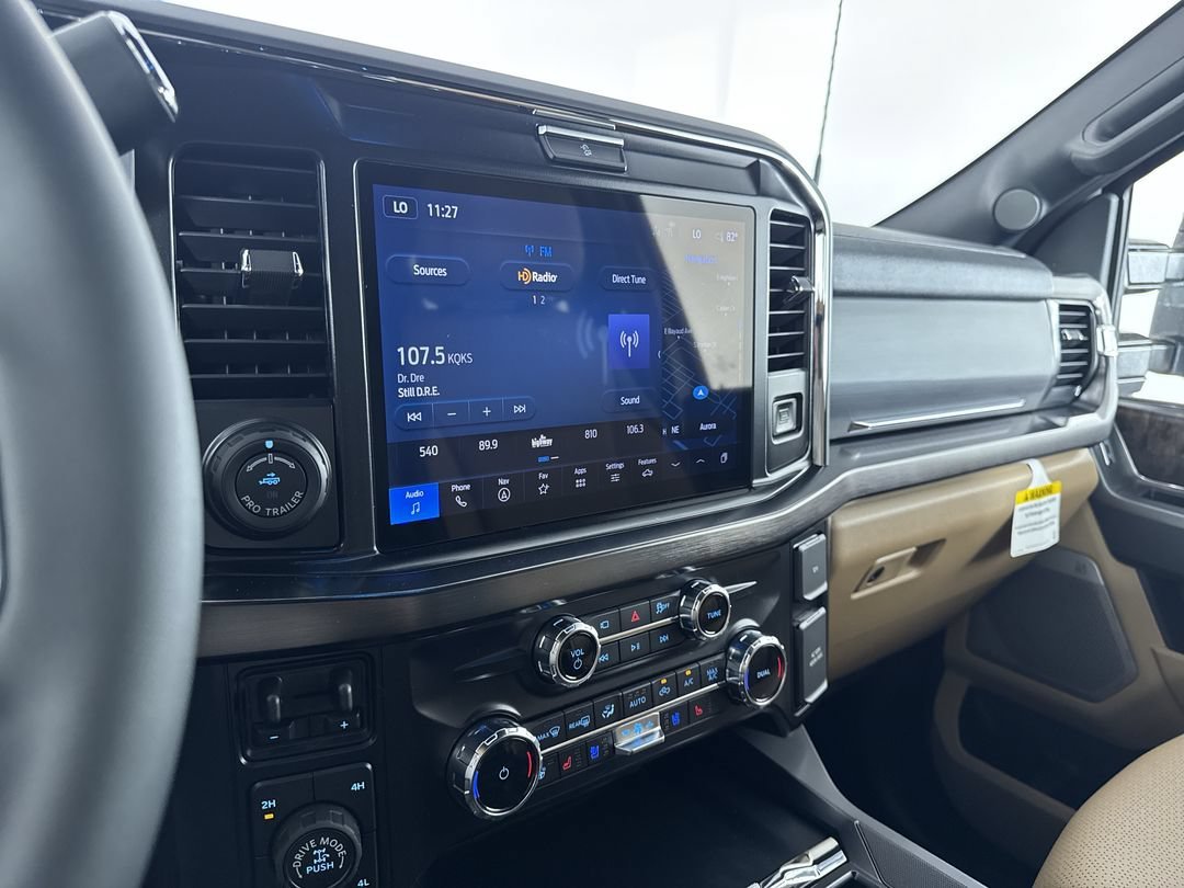 New 2026 Star White Metallic Tri-Coat Ford Lariat image 18