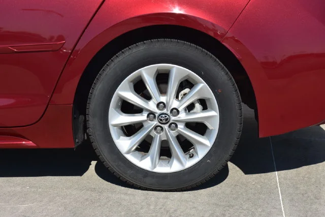 Used 2022 Red Toyota XLE image 8