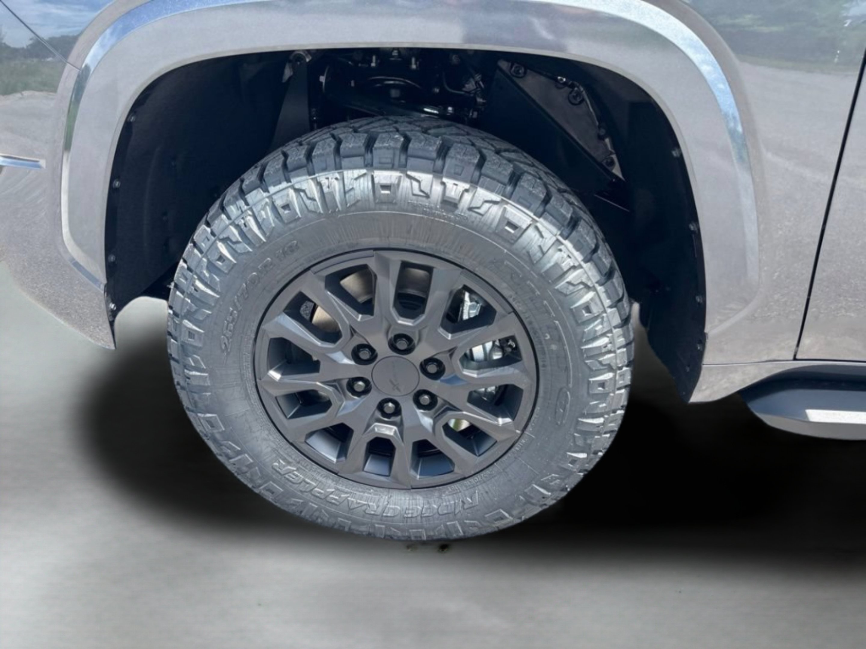 New 2026 Magnetic Gray Metallic Toyota SR5 image 34