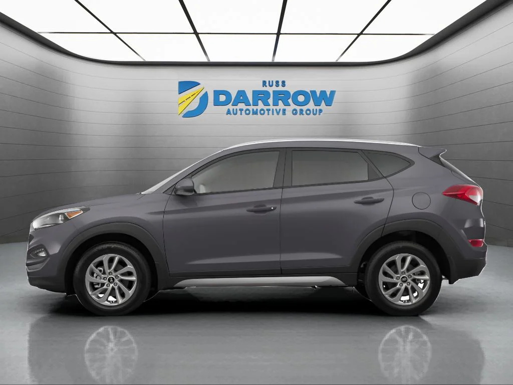 Used 2017 Gray Hyundai SE Plus image 2