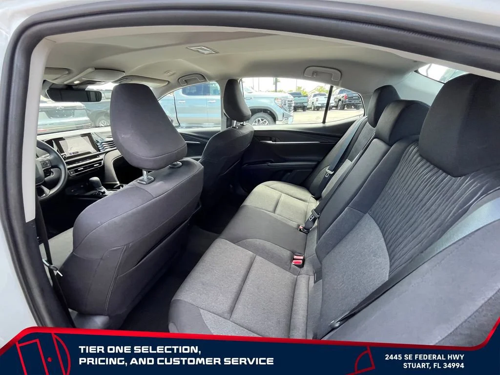 Used 2025 White Toyota LE image 12
