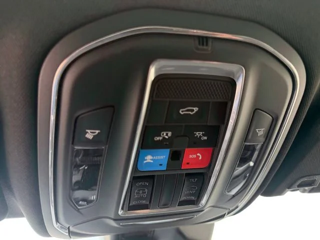 New 2026 Gray Jeep Altitude image 18