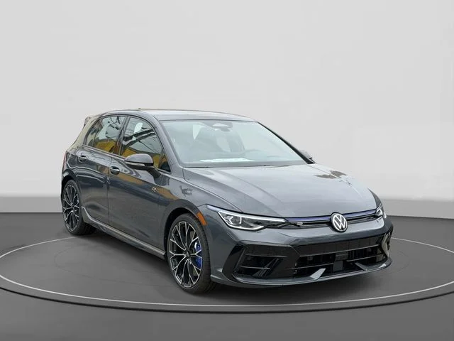 2026 Volkswagen Golf R 2.0T