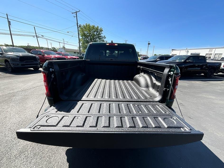 New 2026 Serrano-Green Metallic Exterior Paint RAM Laramie image 7