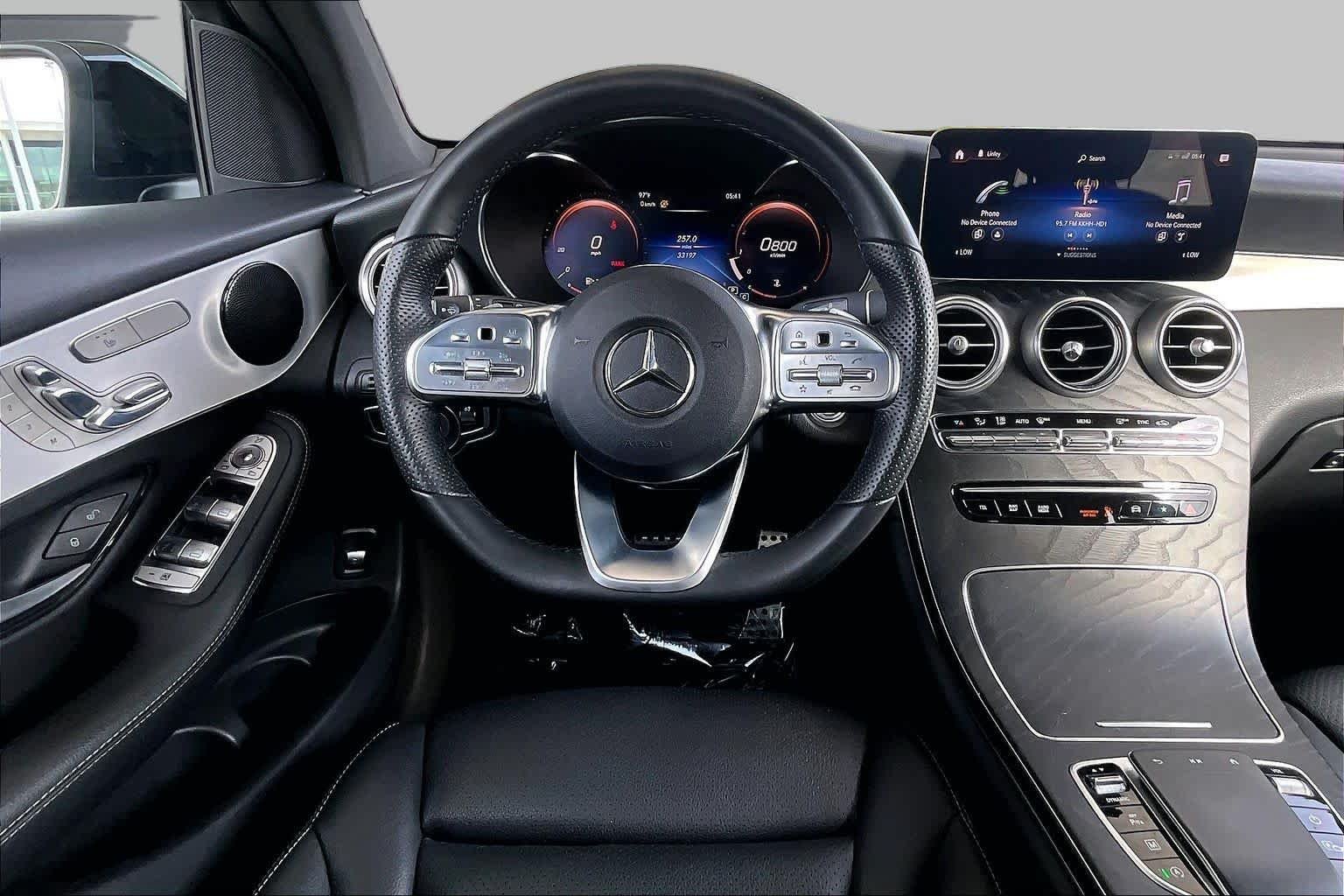 Used 2022 Black Mercedes-Benz GLC 300 image 6