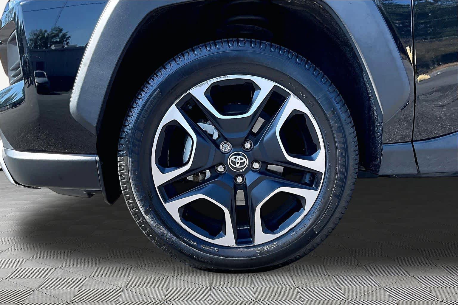 Used 2021 Midnight Black Metallic Toyota Adventure image 11