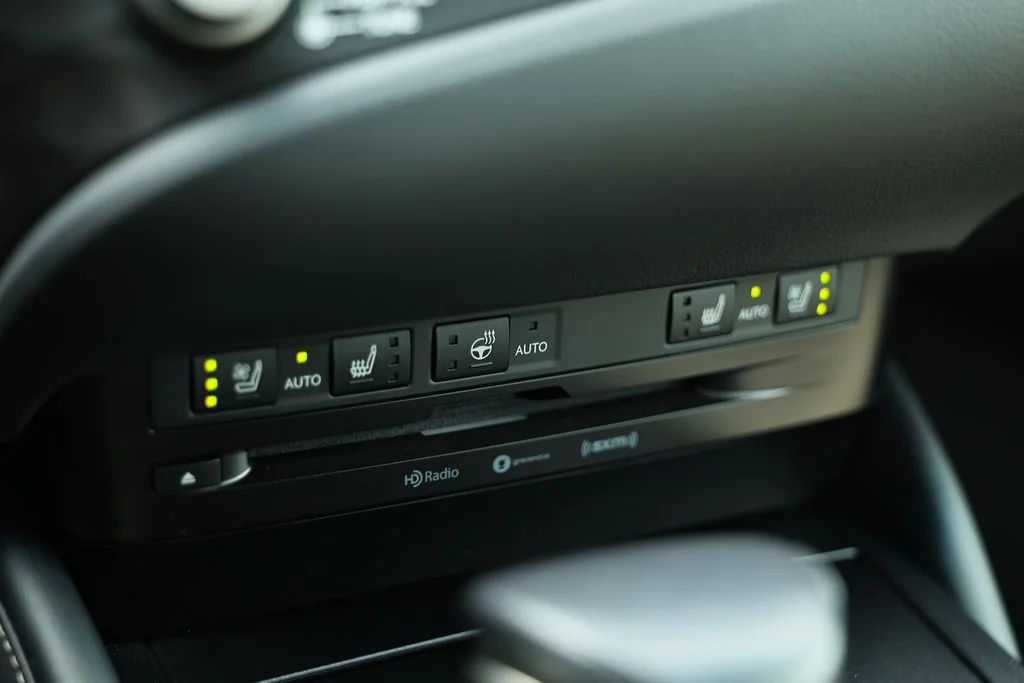 Used 2021 Obsidian Lexus 350 image 38