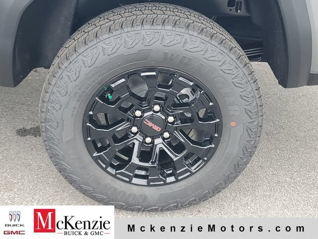 New 2026 Sterling Metallic GMC Elevation image 29