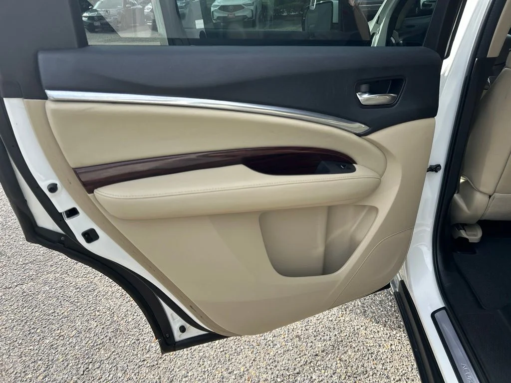 Used 2015 White Diamond Pearl Acura 3.5L Technology Package image 20