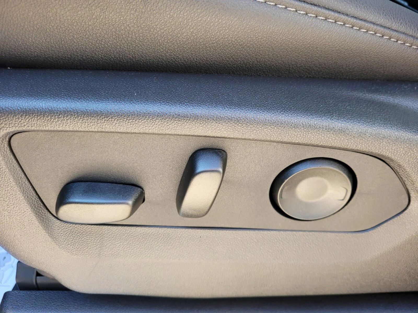 2026 Chevrolet Silverado 1500 RST - Photo 27