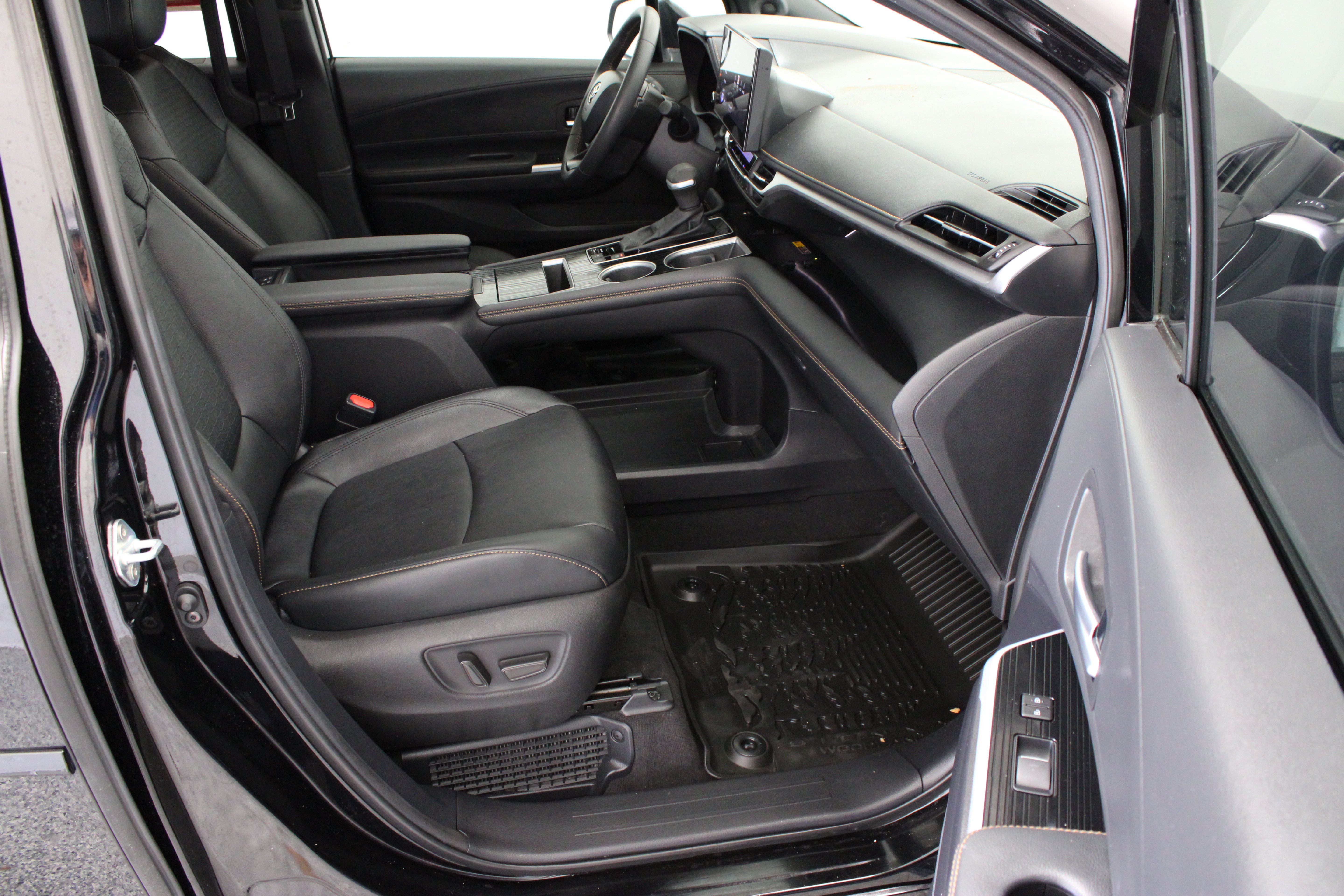 Certified Used 2025 Midnight Black Metallic Toyota Woodland Edition 2.5L/Electric image 39