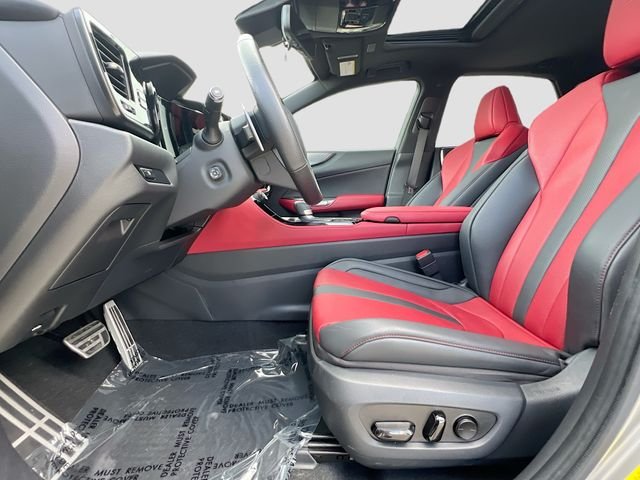 Used 2023 Silver Lexus 350 F SPORT Handling image 23