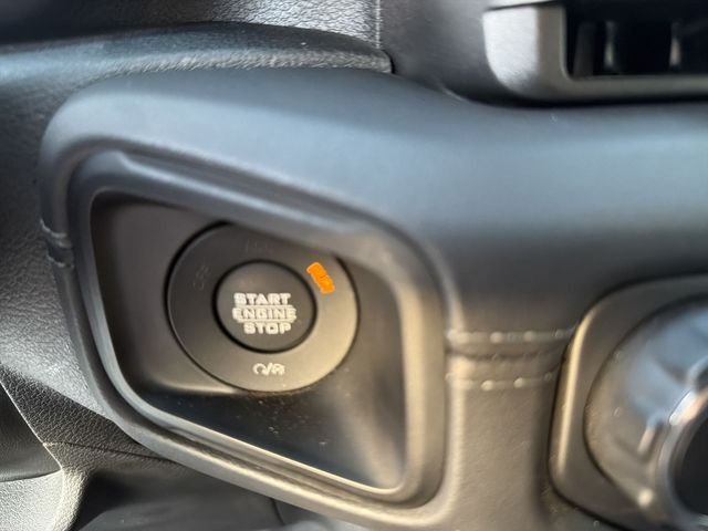 2025 Jeep Wrangler 4-Door Rubicon - Photo 15