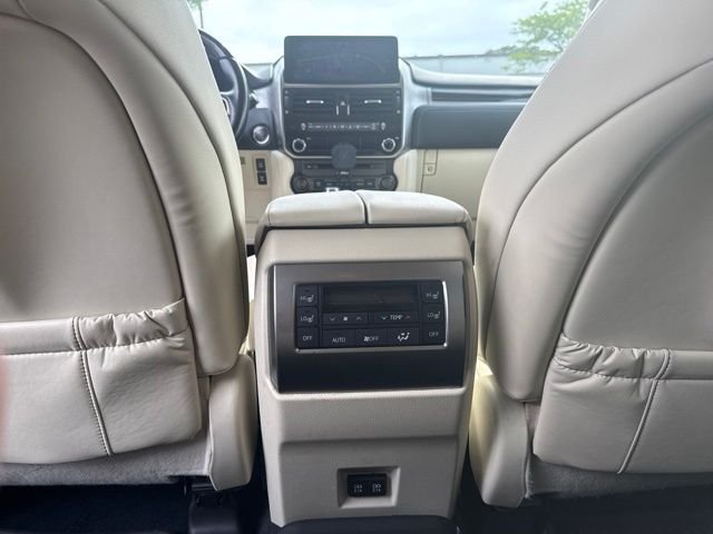 Used 2022 Gray Pearl Lexus 460 image 10