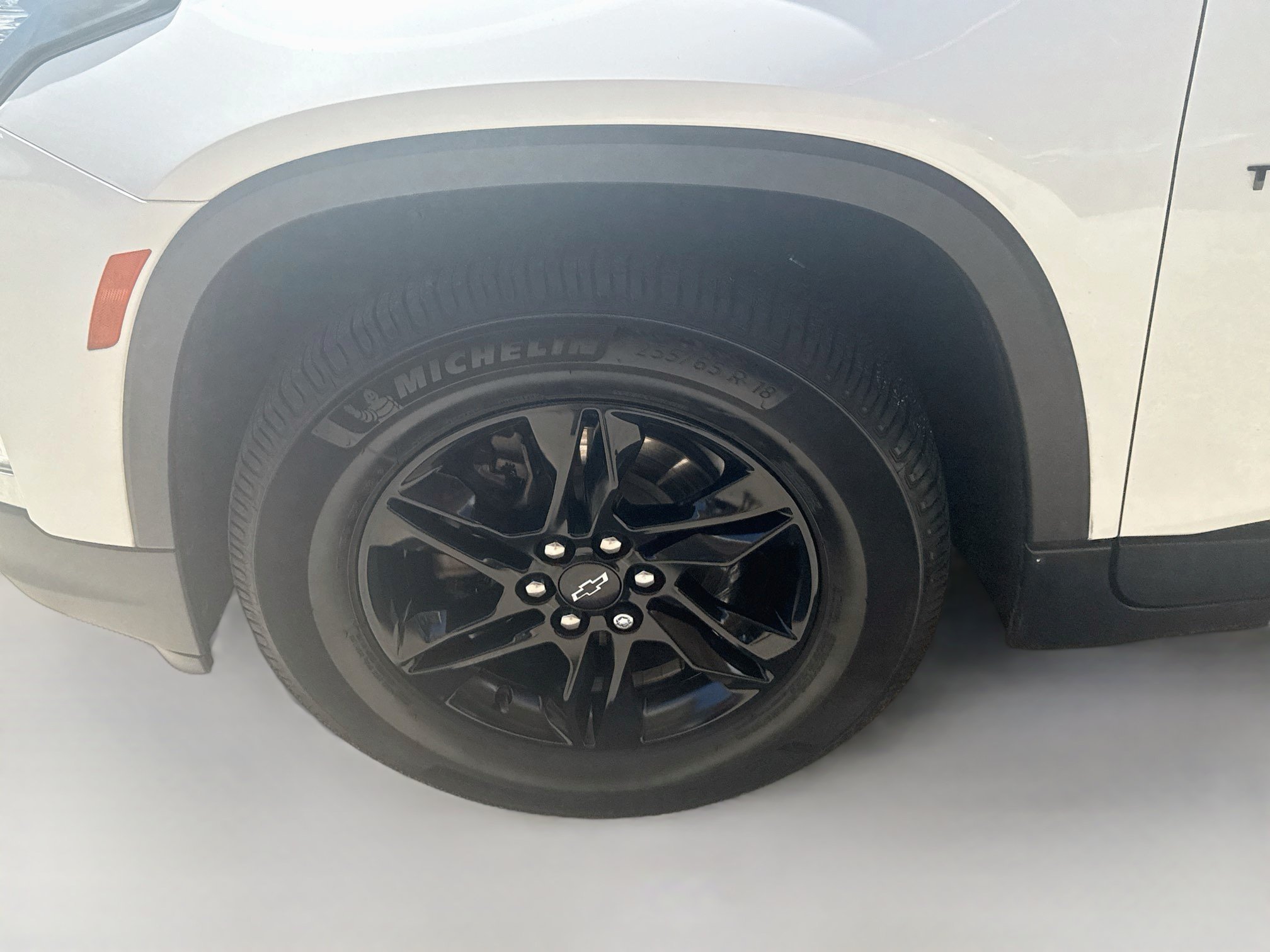 Used 2022 Summit White Chevrolet LT Cloth image 34