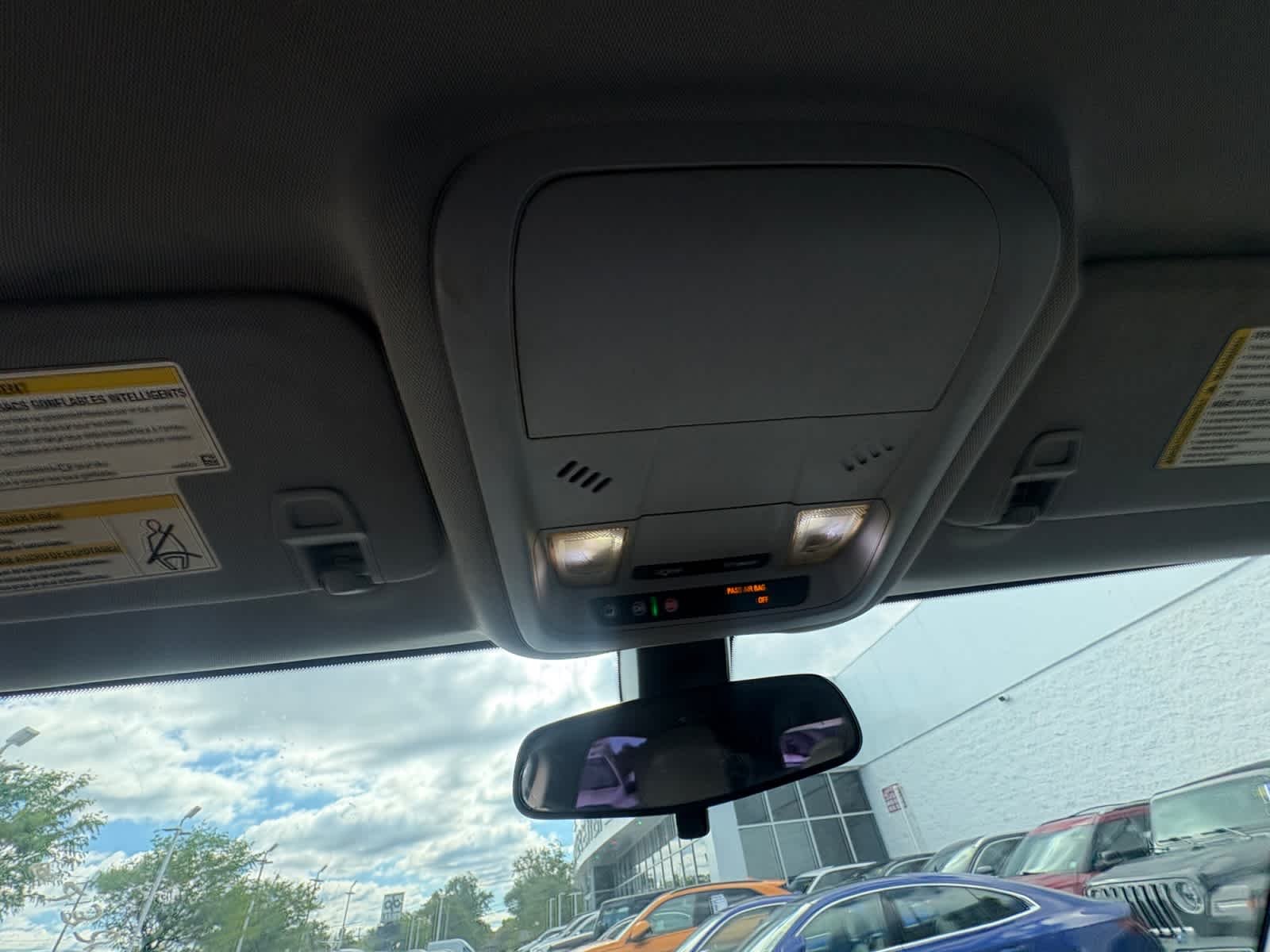 Used 2019 Summit White Chevrolet LS image 29
