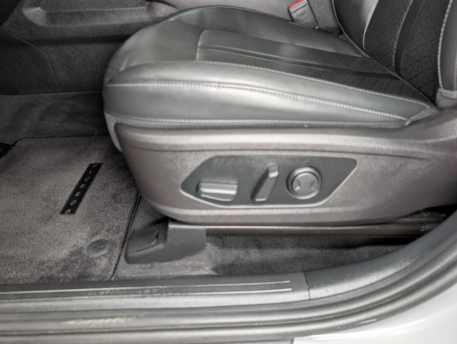 Used 2022 GRAY Kia SX image 41
