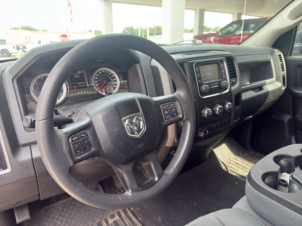 Used 2018 Brilliant Black Crystal Pearlcoat Ram Express image 10
