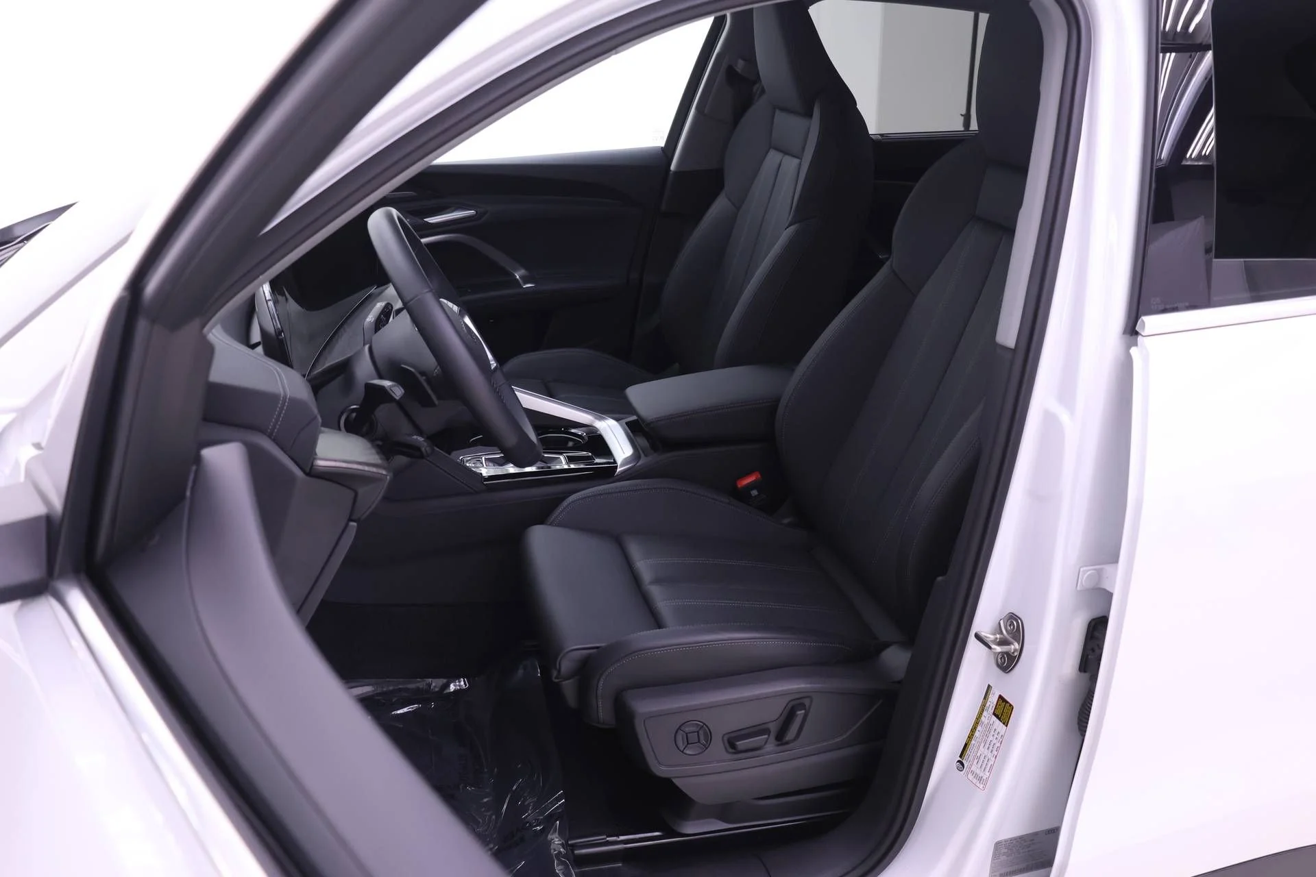 Used 2025 White Audi 2.0T Premium Plus image 7