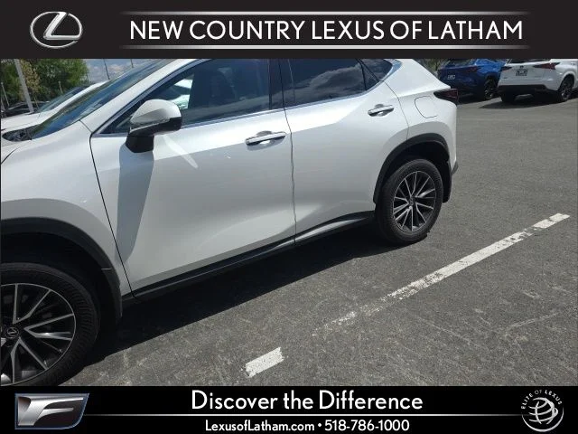 2024 Lexus NX 350h 350h Premium AWD's photo