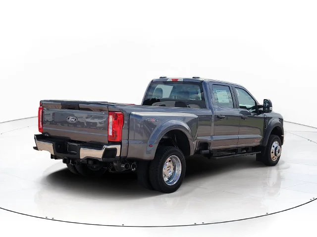 New 2027 Gray Metallic Ford XL 4WD CREW CAB image 5