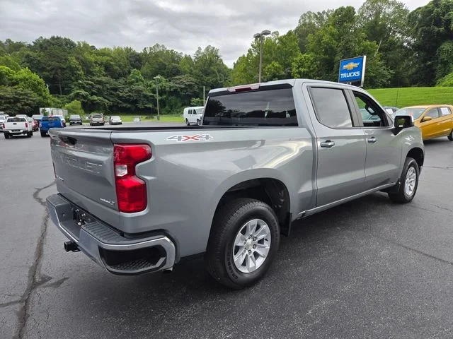 Used 2025 Gray Chevrolet LT image 8