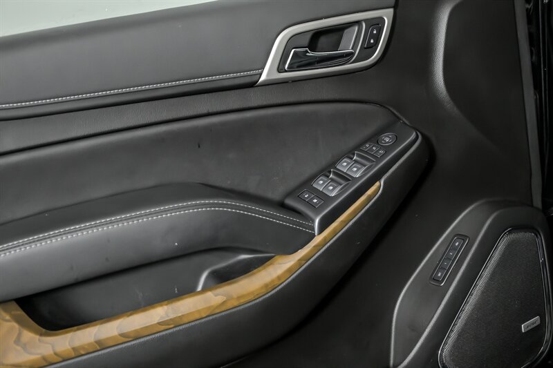 2020 GMC Yukon Denali - Photo 17