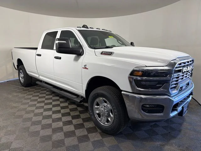 2026 RAM 3500 Tradesman 4X4 Crew Cab LWB's photo