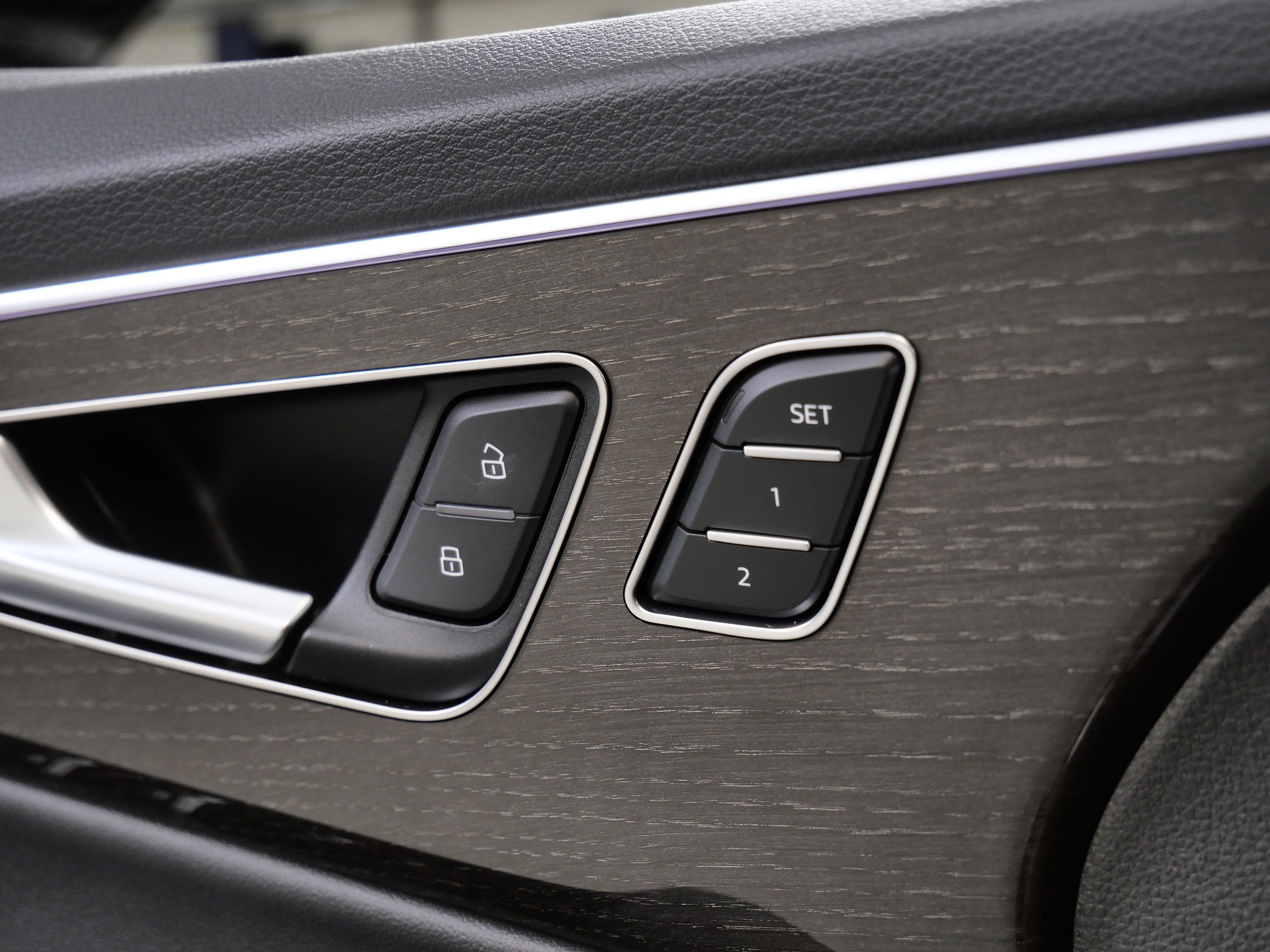 Used 2025 Samurai Gray Metallic Audi Premium Plus image 29