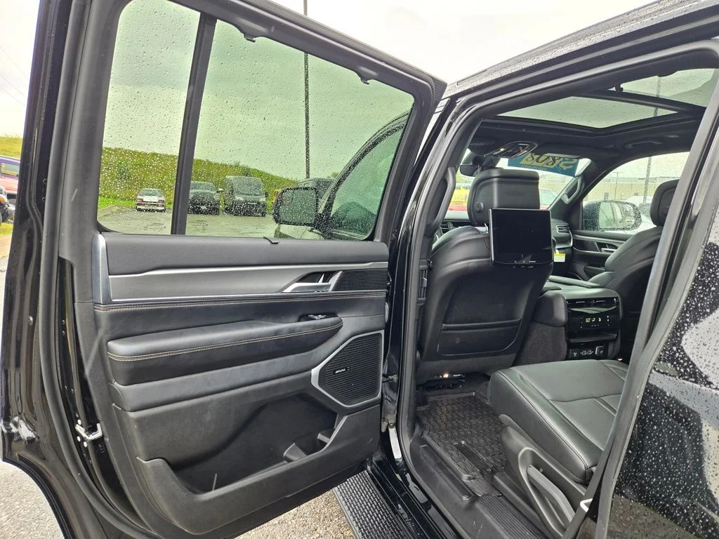 Used 2024 Black Jeep Series II image 30