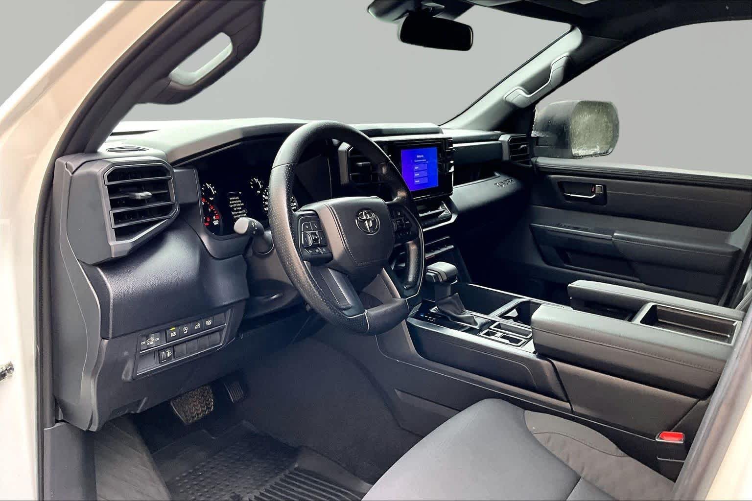 Used 2025 Ice Cap Toyota SR image 18