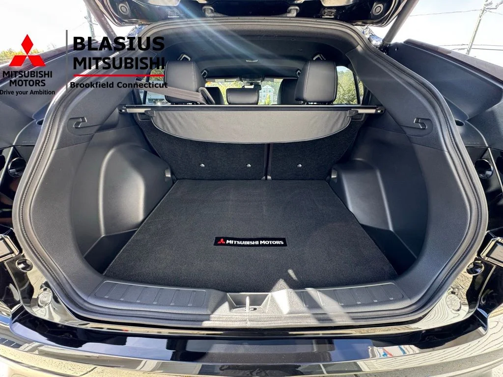 New 2025 Black Mitsubishi SEL image 24