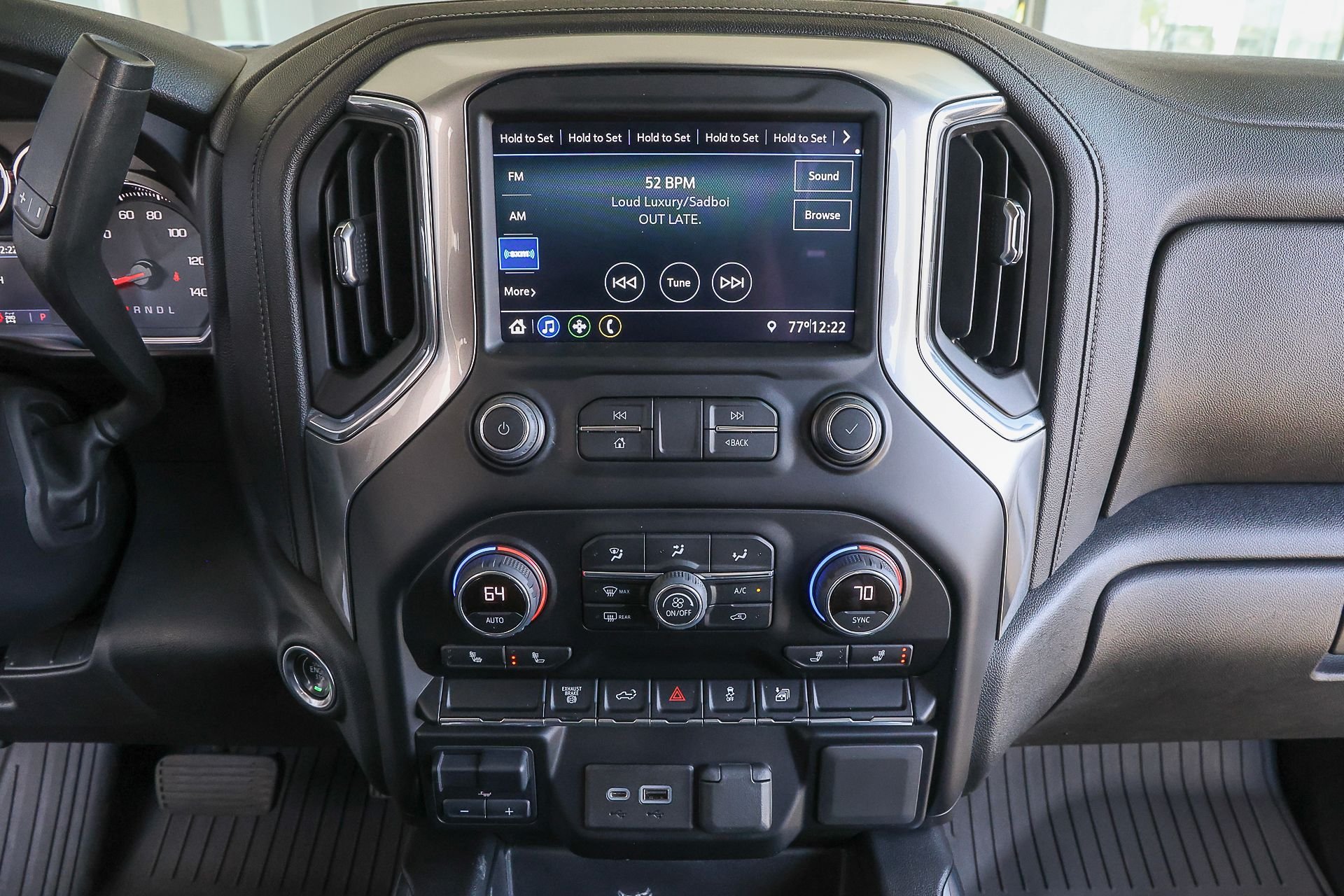 Used 2022 White Chevrolet LT image 15