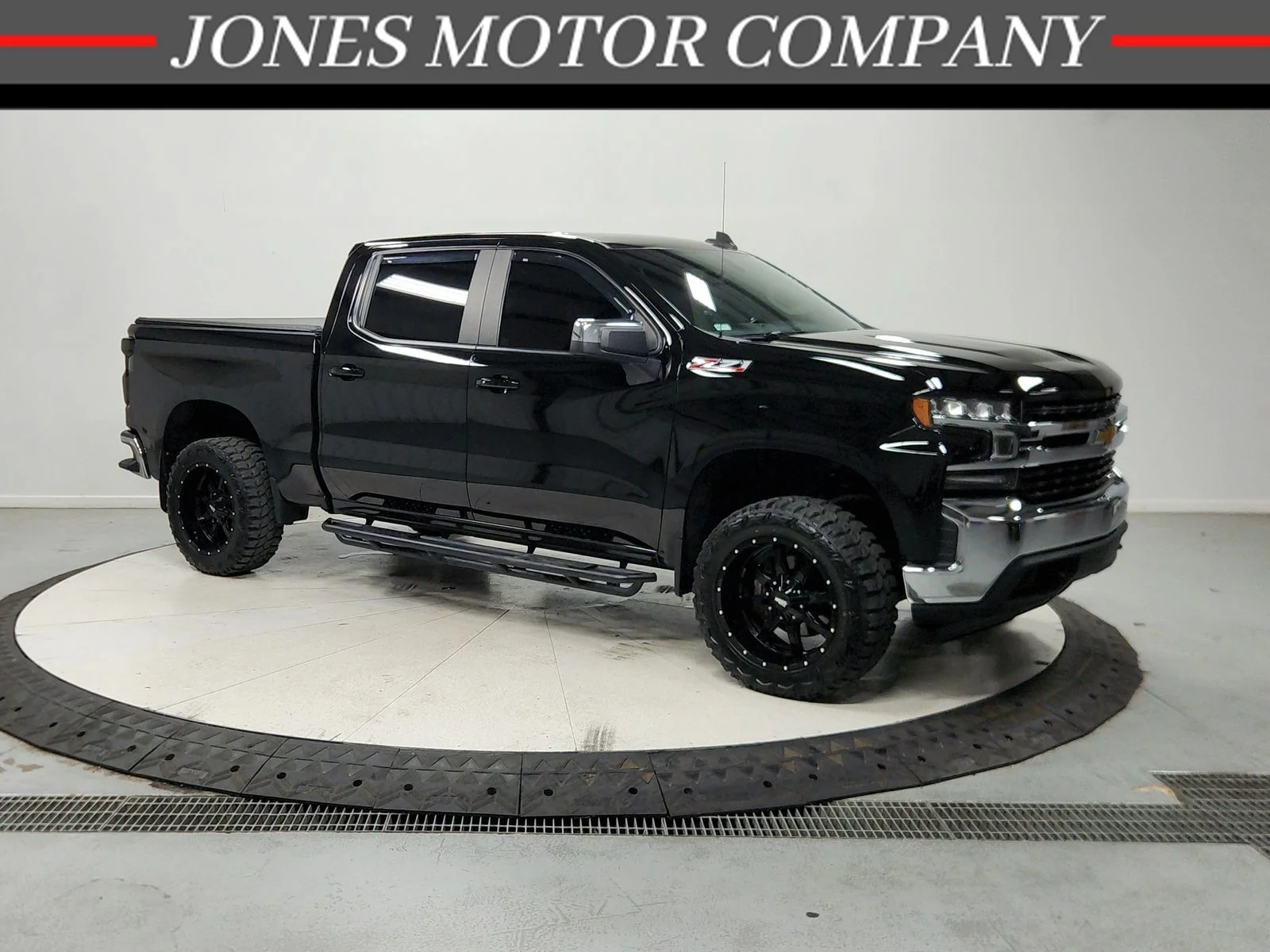 Used 2020 Black Chevrolet LT image 1