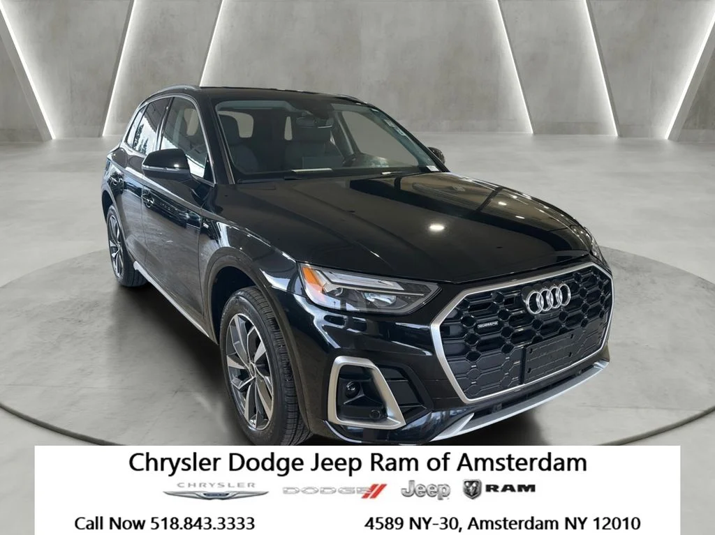 2024 Audi Q5 45 Premium Plus's photo
