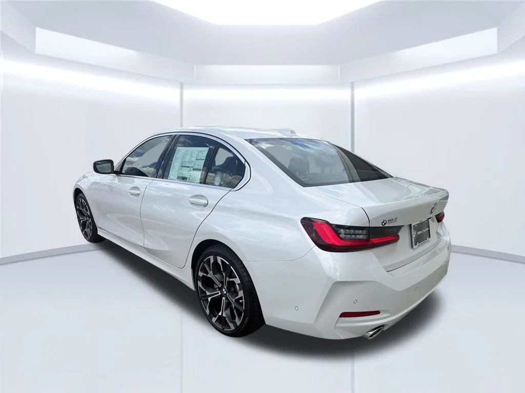 New 2026 Mineral White Metallic BMW 330i image 4
