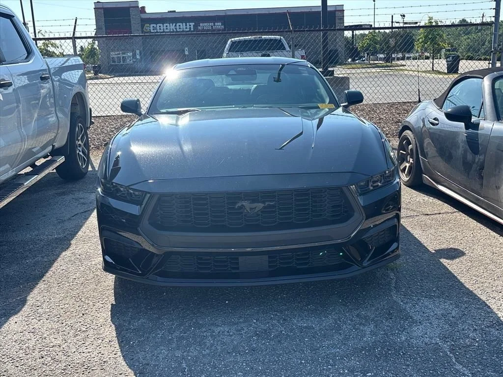 Used 2024 Black Ford EcoBoost image 4