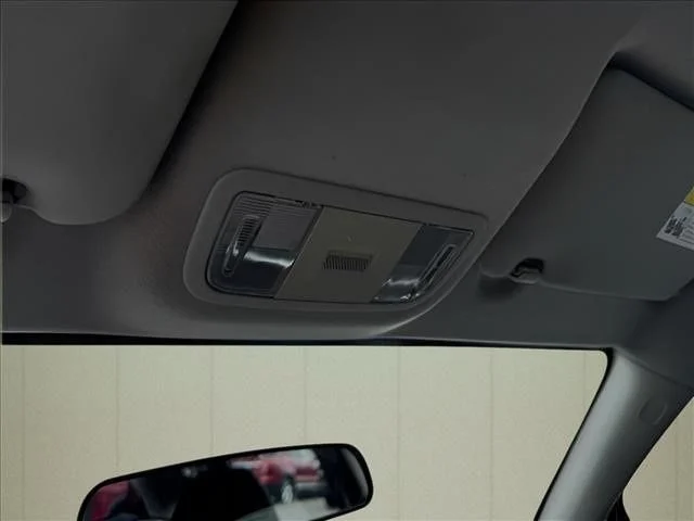 Used 2015 Red Honda LX image 23