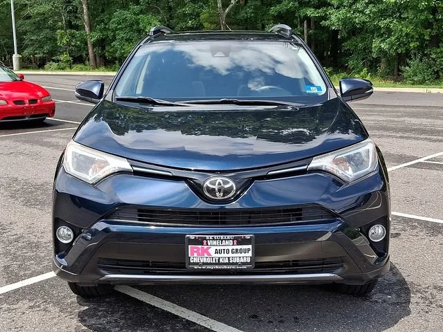 Used 2017 Blue Toyota XLE image 3