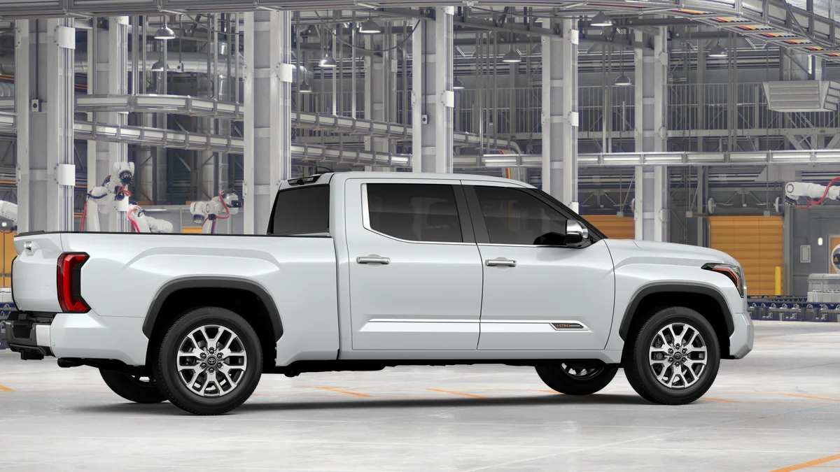 New 2026 Wind Chill Pearl <sup>1</sup> Toyota 1794 Edition image 13
