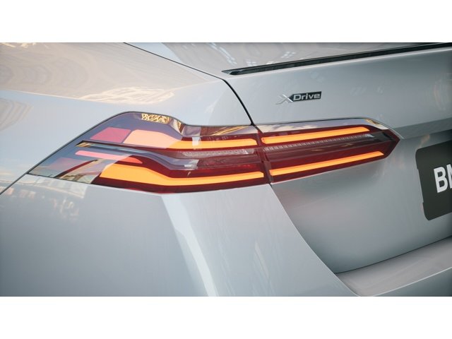 New 2027 Brooklyn Grey Metallic BMW 540i xDrive image 8