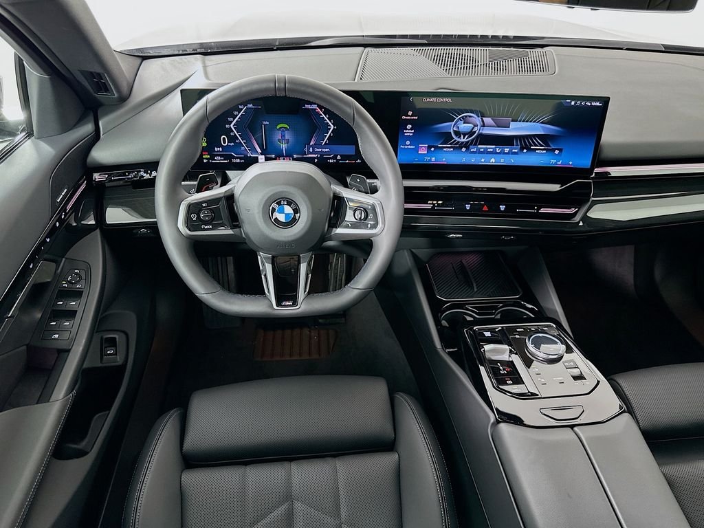 2025 BMW 5 Series 530i - Photo 23