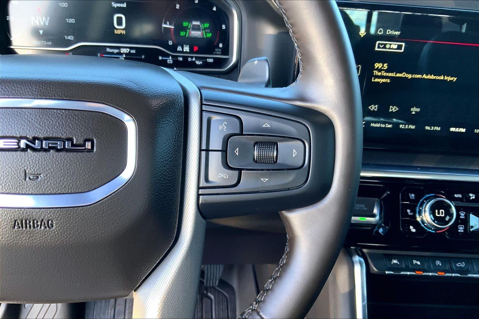 Used 2024 White Frost Tricoat GMC Denali image 22
