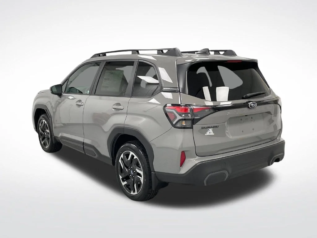 New 2026 RIVER ROCK PEARL Subaru Limited image 2